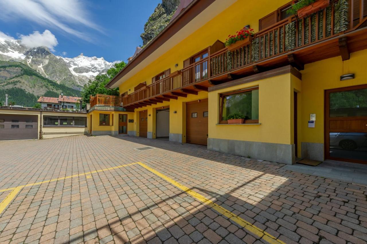 Casa Jasmine - Cir Vda Courmayeur 0154 Esterno foto