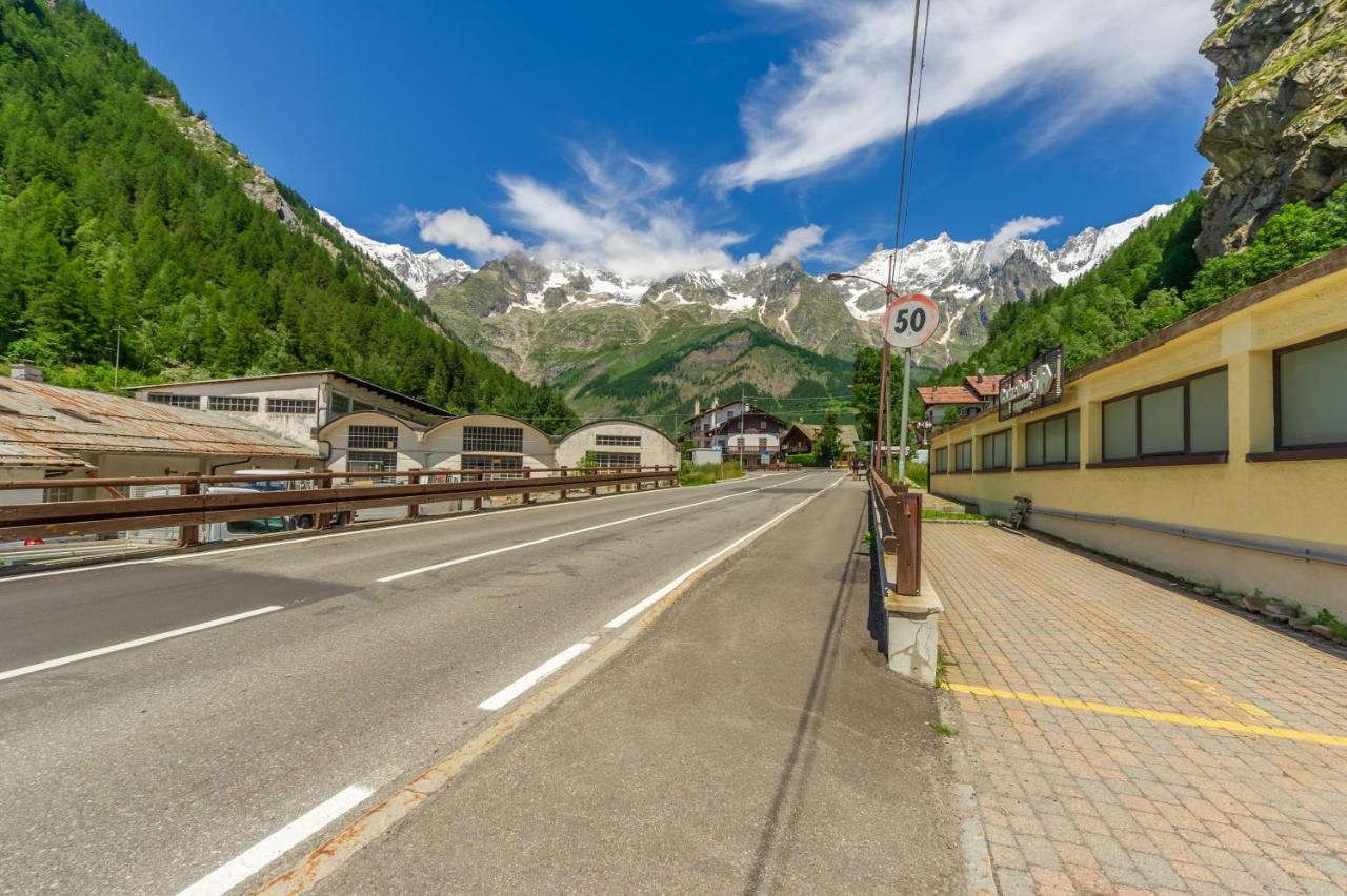 Casa Jasmine - Cir Vda Courmayeur 0154 Esterno foto
